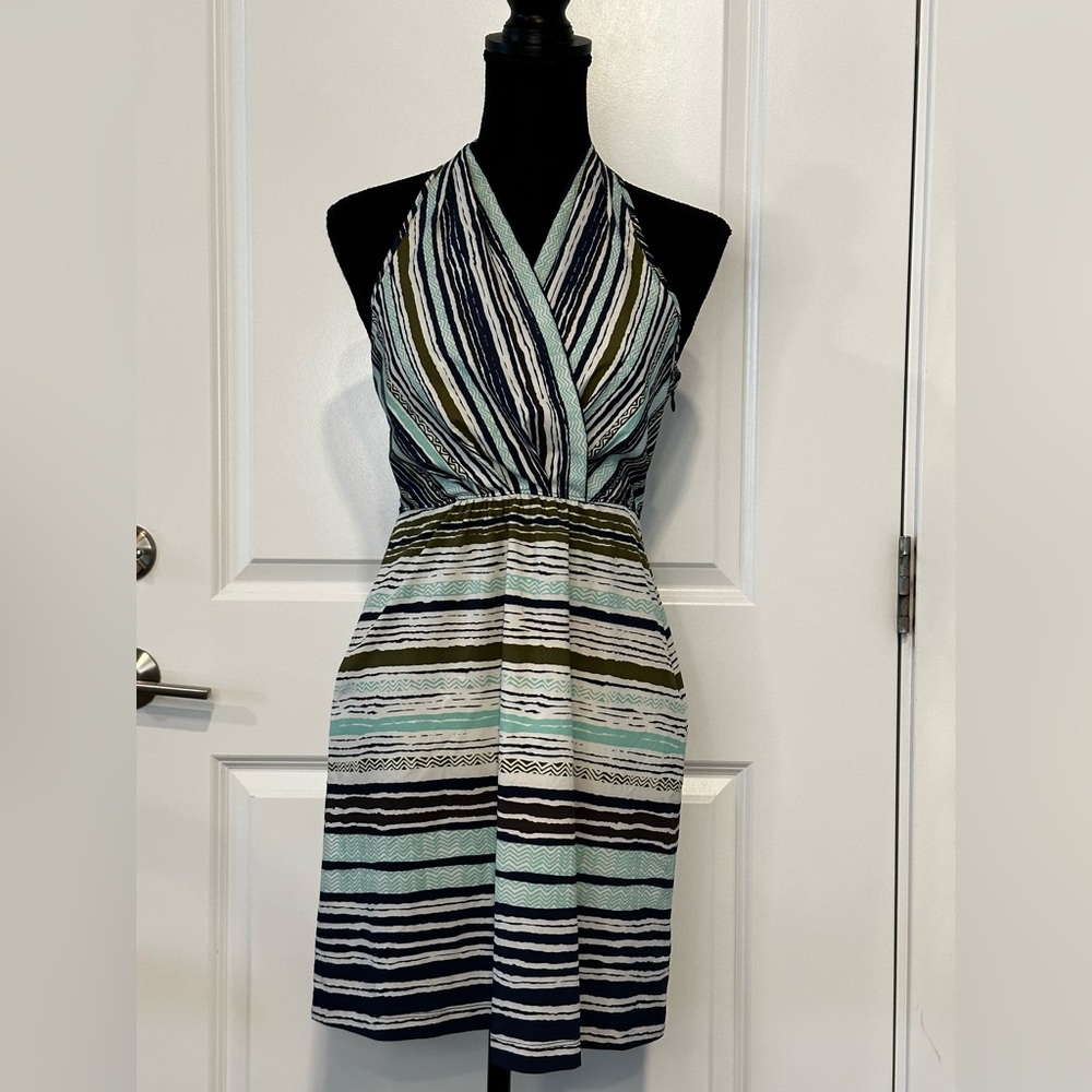 Athleta Go Anywhere Halter Striped Print Athletic Athleisure Green Blue Dress 4